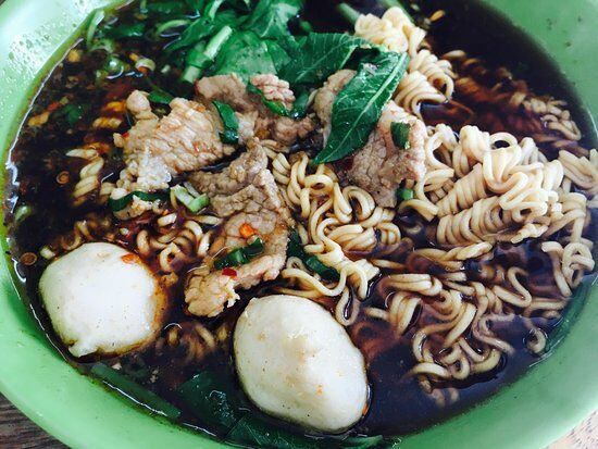 Pu Ploy Boat Noodle